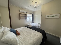 Ocean Front Cottage Napier