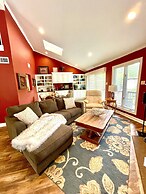 80BPD, Four bedroom, two 1/2 bath log-sided condo with lake view , gar