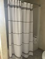 Lake view two bedroom, two bath Harbor North luxuryloft cottage with p