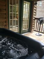 Forest View two bedroom, two bath Harbor North luxury loft cottage wit