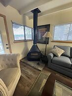 Mountain Harbor Lodge cottage on Lake Ouachita by RedAwning