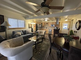 Mountain Harbor Lodge cottage on Lake Ouachita by RedAwning