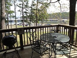 Mountain Harbor Lodge Cottage on Lake Ouachita by Redawning