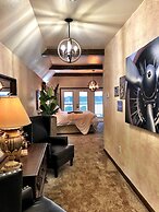 Magnificent Four Bedroom, Two 1/2 Bath luxury, log-sided Harbor North 