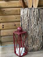 Magnificent Four Bedroom, Two 1/2 Bath luxury, log-sided Harbor North 