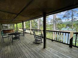C8, Two bedroom, two bath log-sided, lake view luxury cottage with hot
