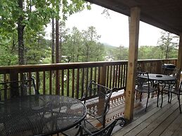 Lake view three bedroom, three bath cottage with hot tub overlooking L