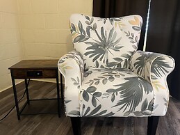 King Guest Room located at the entrance to Mountain Harbor just 2 1/2