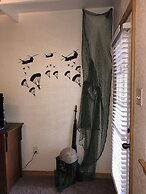 Mountain Harbor Forest View Lodge cottage by RedAwning