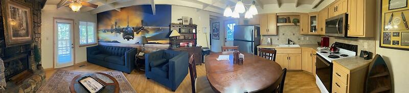 Mountain Harbor Forest View Lodge cottage by RedAwning