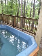 Mountain Harbor Forest View Lodge cottage by RedAwning