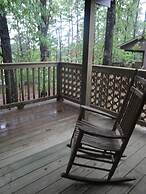 Mountain Harbor Forest View Lodge cottage by RedAwning