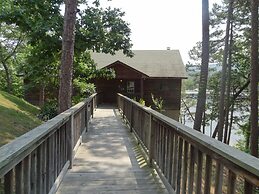 Two bedroom, two bath, log-sided, luxury Harbor North cottage overlook