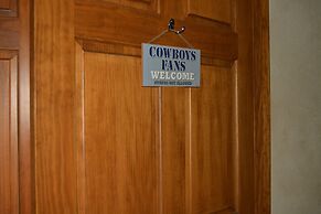 Two bedroom, two bath, log-sided, luxury Harbor North cottage overlook