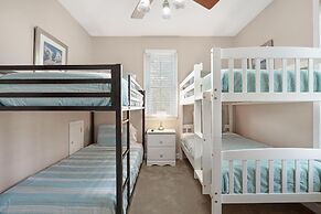 White Lane 3 Bedroom Home by RedAwning