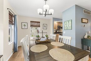 Premiere Pointe 2 Bedroom Condo by RedAwning