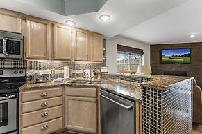 Premiere Pointe 2 Bedroom Condo by RedAwning