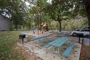 Premiere Pointe 2 Bedroom Condo by RedAwning