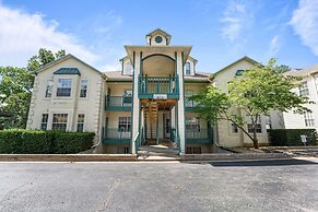 Premiere Pointe 2 Bedroom Condo by RedAwning