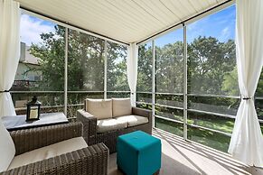 Premiere Pointe 2 Bedroom Condo by RedAwning