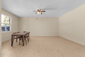 109 Gulfview Avenue - Beautiful Private Pool Home Mid Island 3 Bedroom