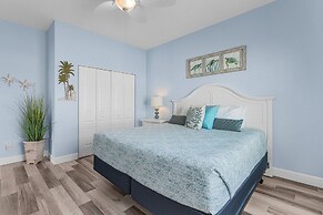 109 Gulfview Avenue - Beautiful Private Pool Home Mid Island 3 Bedroom