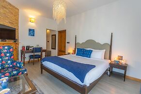 Seclude Ramgarh Willows