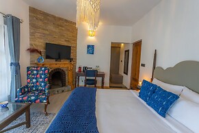 Seclude Ramgarh Willows