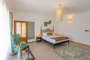 Seclude Ramgarh Willows