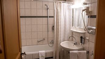 Sauerland Alpin Hotel