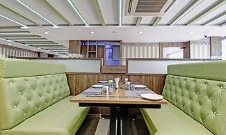 Treebo Usha Vasivi Alipiri Road, 2 Km From Tirupati Central Bus Statio