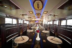 Double Decker Houseboat