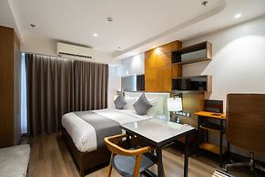 One Euphoria Luxe Hotel