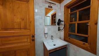 Utku Konağı