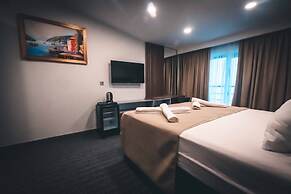 Beni Luxury Resort Kotyora