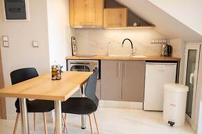 Beachfront Studio Kyma East