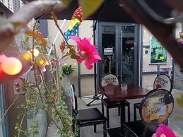 riverside youth hostel