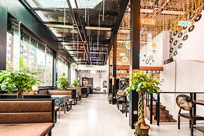 riverside youth hostel