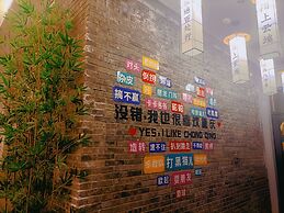 riverside youth hostel