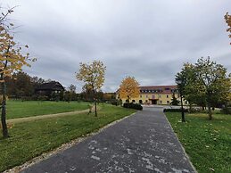 Hotel Dvorac Jurjevec
