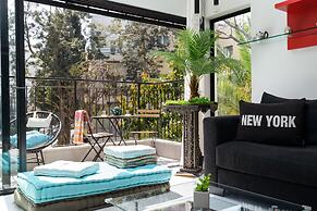 New Design & Sunny Balcony in TLV Center