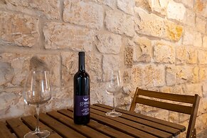 Via Maria Boutique Suites