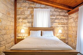 Via Maria Boutique Suites