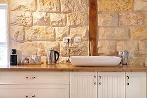 Via Maria Boutique Suites