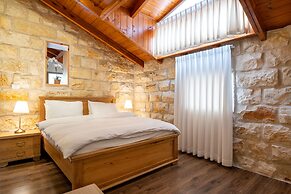 Via Maria Boutique Suites