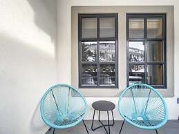 Pp225 Passage Point 1 Bedroom Condo by RedAwning