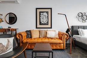 Scarletz KLCC Apartments By Soulasia