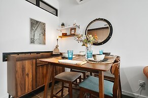 Scarletz KLCC Apartments By Soulasia