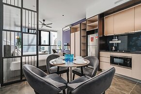 Scarletz KLCC Apartments By Soulasia