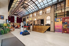 Scarletz KLCC Apartments By Soulasia